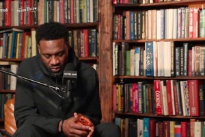 小里值多少钱？大史：没必要讨论了，你不给顶薪有的是人给！