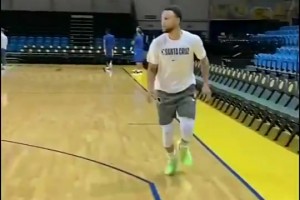 韦德谈热火三巨头首年军事基地训练：睡行军床，按时吃饭睡觉！